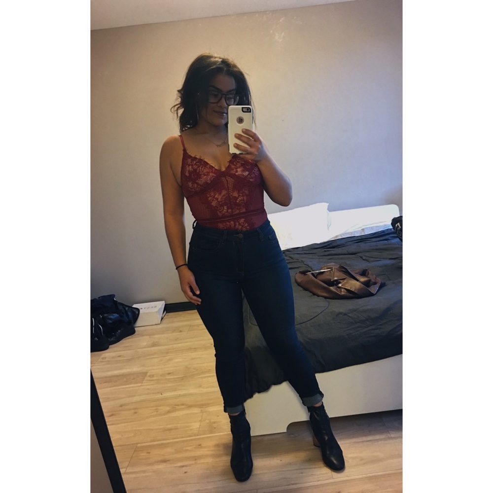 WINDSOR | Lace Bodysuit